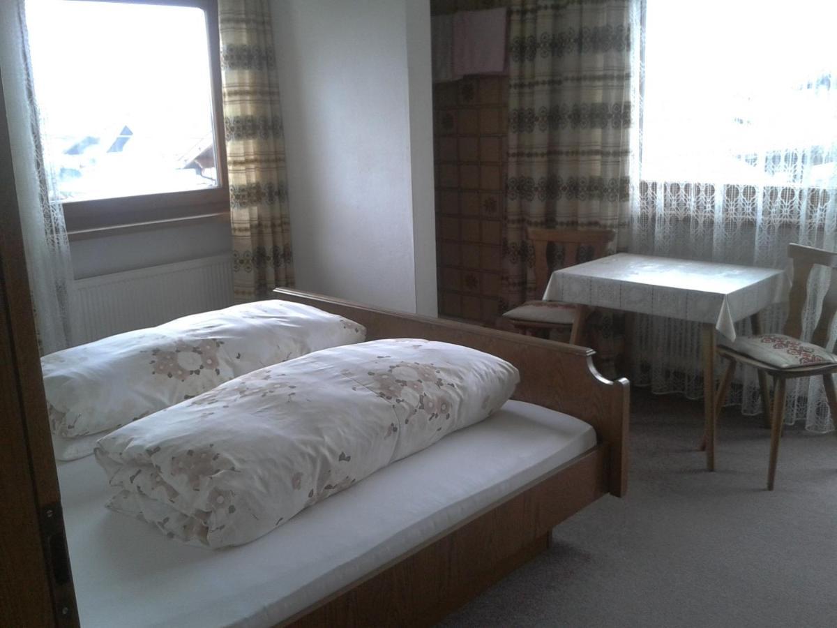 Gästehaus Riml Längenfeld Zimmer foto